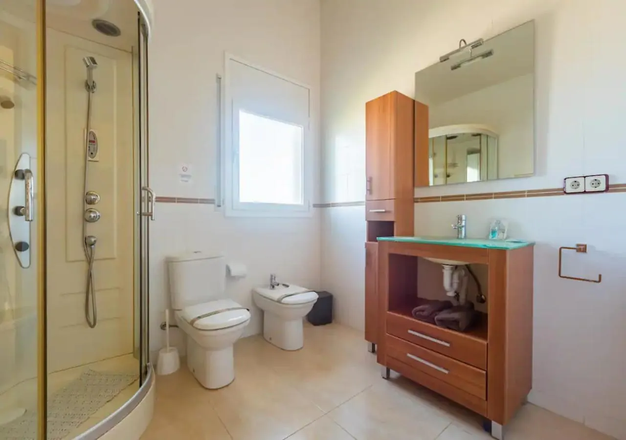 Villa Sitges Ilusion 15 Minutes By Car From Sitges Sleeps 16 People Xxl Swimming Pool Olivella