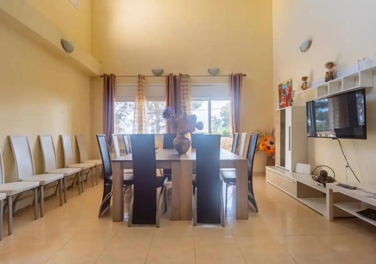 Villa Sitges Ilusion 15 Minutes By Car From Sitges Sleeps 16 People Xxl Swimming Pool Olivella