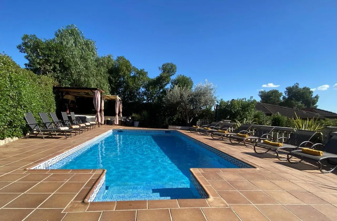 Villa Sitges Ilusion 15 Minutes By Car From Sitges Sleeps 16 People Xxl Swimming Pool Olivella