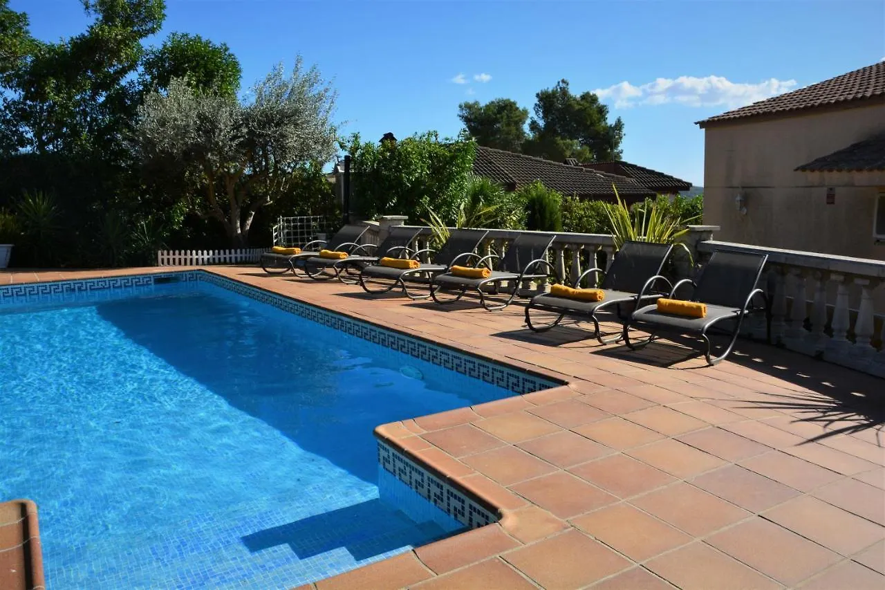 Villa Sitges Ilusion 15 Minutes By Car From Sitges Sleeps 16 People Xxl Swimming Pool Olivella
